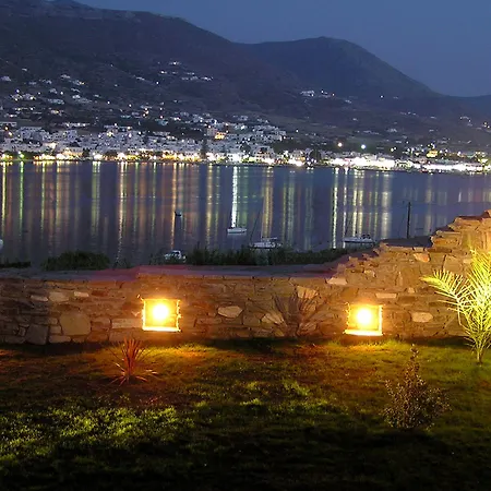 アパート Paradise パロス島