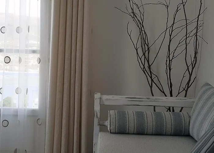 Paradise Apartment *