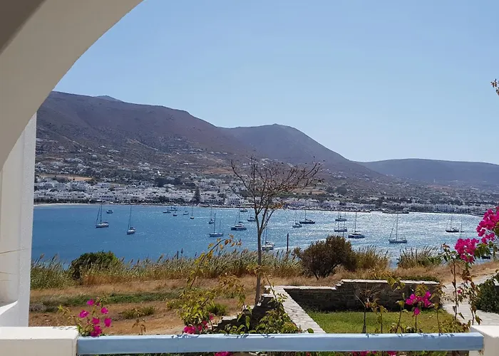 Paradise * Parikia (Paros)