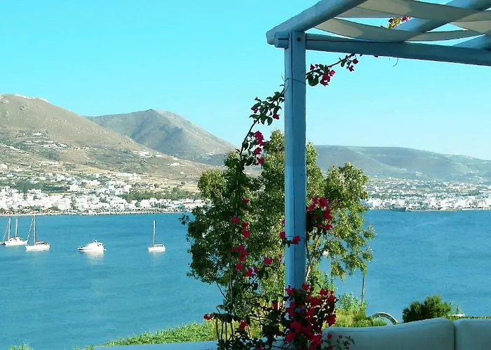 Paradise * Parikia (Paros)